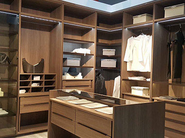 衣帽间极简轻奢全屋定制效果